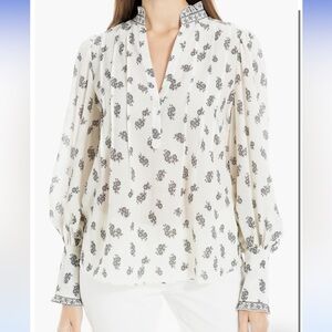 Max Studio long sleeve ruffle blouse